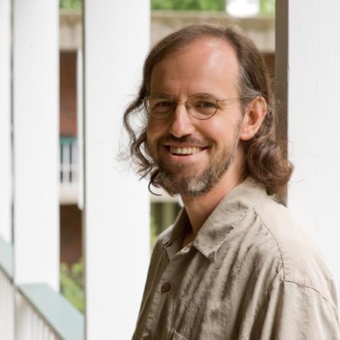 Dan McKanan